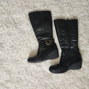 Hush Puppies Black Genuine Leather Knee High Wedge Boots Size 6.5 Buckle Tall